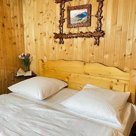 Hotel "Як Вдома" Буковель Esterno foto
